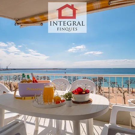 La Mediterrania Apartment *